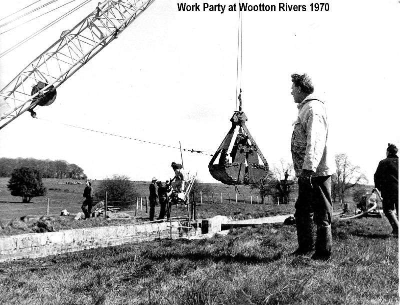 Work party at Wootton Rivers 1970 (1)